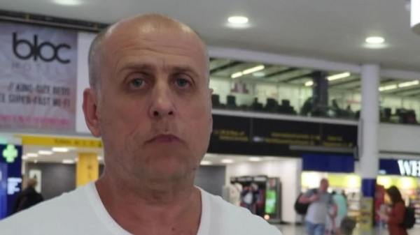 
                              Thomas Cook collapse: Holidaymakers' return to take two weeks
                      