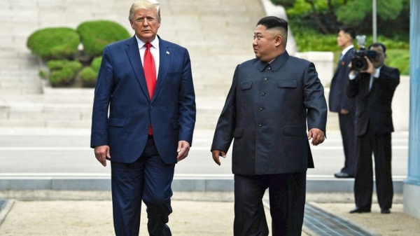 Cryptocurrency developer Virgil Griffith arrested 'for helping North Korea evade sanctions'
Cryptocurrency developer Virgil Griffith arrested 'for helping North Korea evade sanctions'