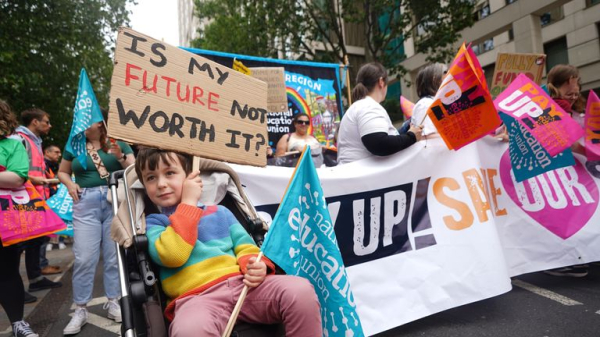 Members of UK's largest teachers union vote to end strikes as they accept 6.5% pay rise