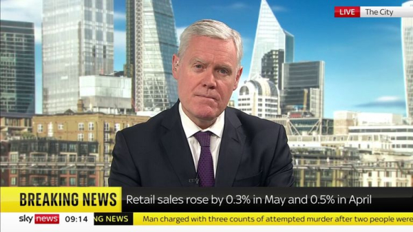 Thousands of retail outlets disappear from British towns over past five years