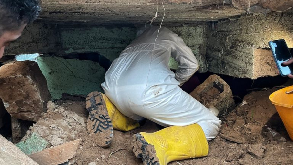 Libya floods: Hope remains survivors can found after Derna dam disaster as 'cries heard' beneath rubble 