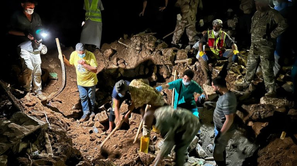 Libya floods: Hope remains survivors can found after Derna dam disaster as 'cries heard' beneath rubble 