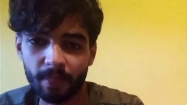 Libya floods: People in Derna use bare hands to dig for survivors - but find only remains