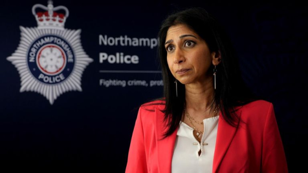 Sir Keir Starmer pledges to 'smash gangs and secure borders' as he launches security plan