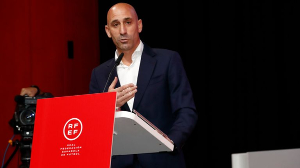 Spanish women's football team coach Jorge Vilda sacked in wake of Rubiales kiss controversy